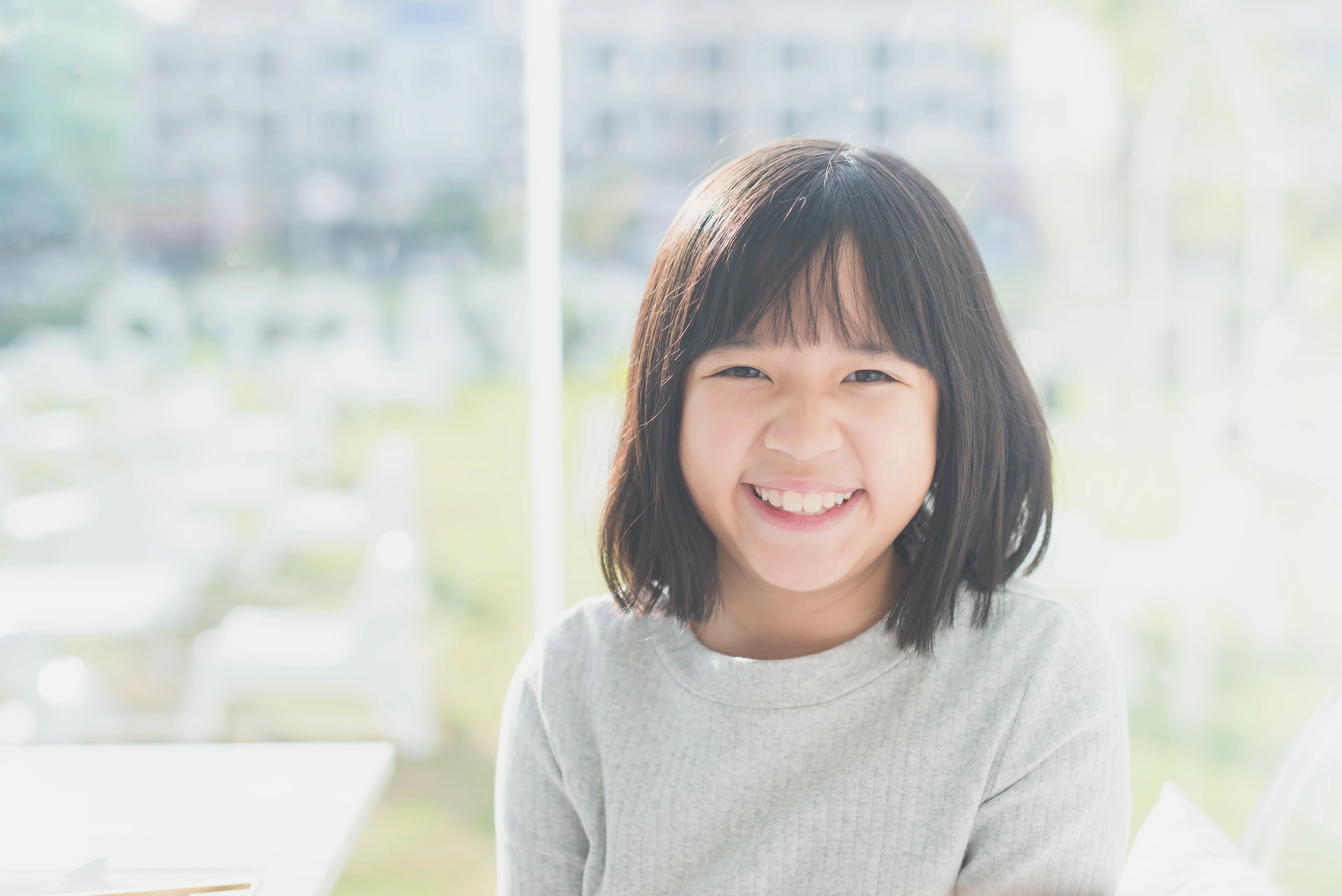 7〜12歳：混合歯列期（乳歯と永久歯が混在する時期）